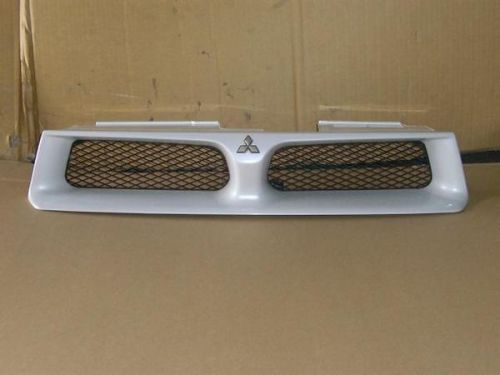 Mitsubishi galant 2001 radiator grille [0010400]