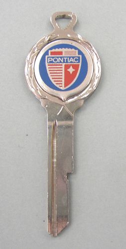 Pontiac white gold crest b-10 key gm vintage enameled shield 1936-1964 1965 1966