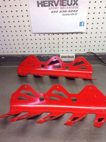 Polaris switchback 800 2013 tunnel footrest bracket reinforcement red 6020424d