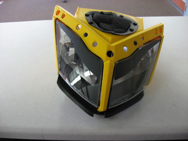 Ski-doo rs 600 xp head light asm. with gauge support yellow