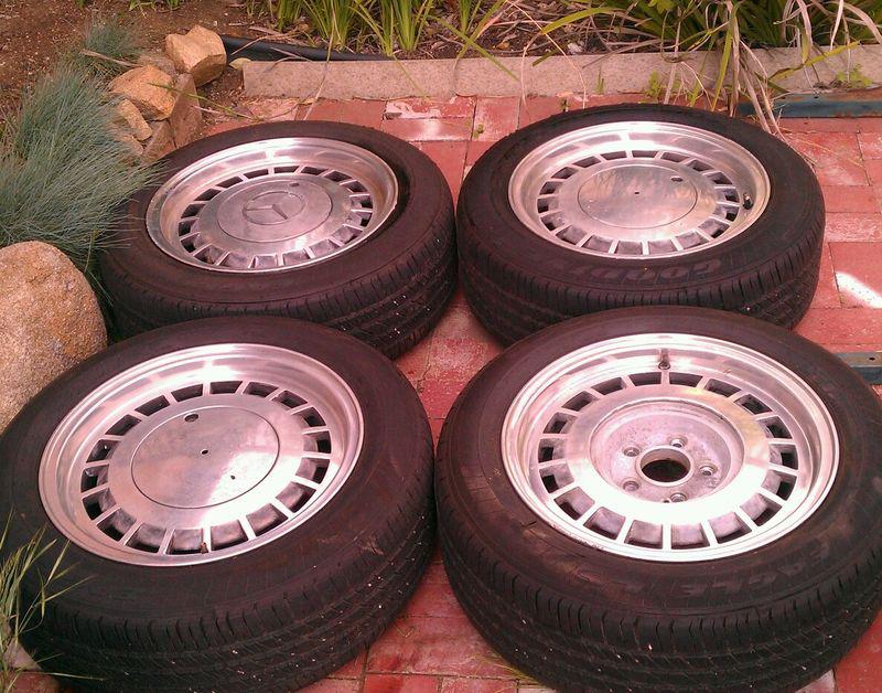Mercedes pcd rare 7j16' aluminum wheels 107 123 116 115 114 300 td 280 se sl