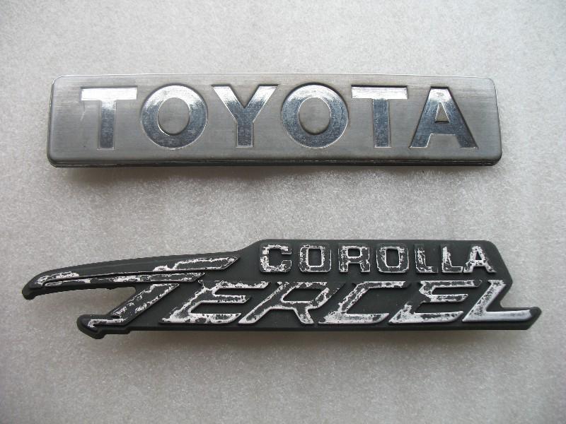 1982 toyota corolla tercel rear emblem logo decal badge set used 82 