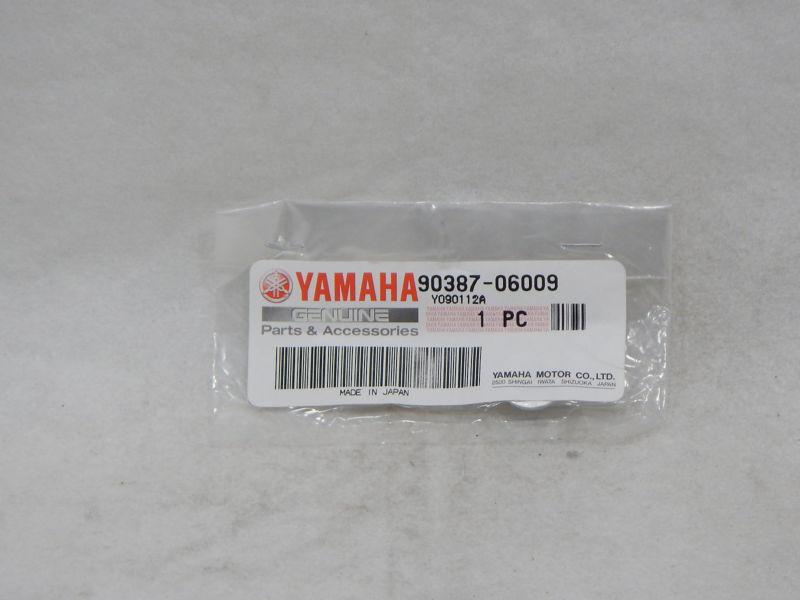 Yamaha 90387-06009 collar *new