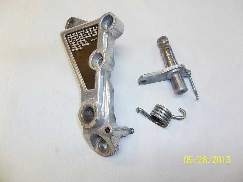 Honda cb900 c custom brake pedal pivot spindle bracket cb 900 1000 1981-1983