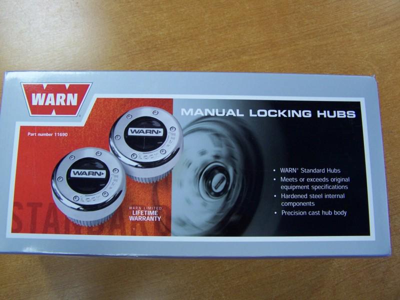 Warn manual locking hubs set 11690 standard hubs new in box! chevy dodge ford