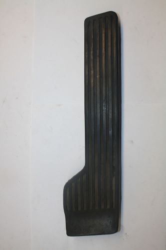 Volvo 142, 144 &amp; 145  factory  &#034;gas pedal&#034;. fits all models 1967 thru 1972. nice