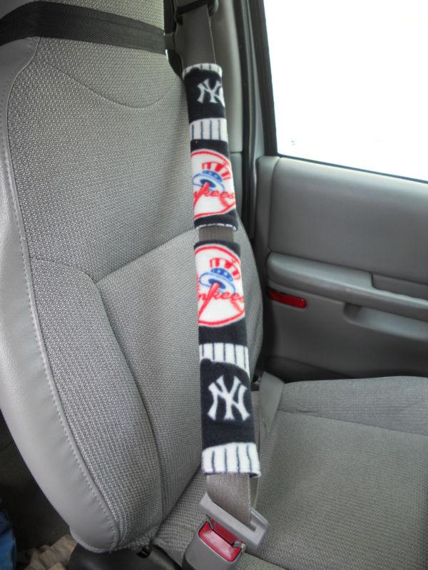 Handmade yankees fleece seat belt strap covers