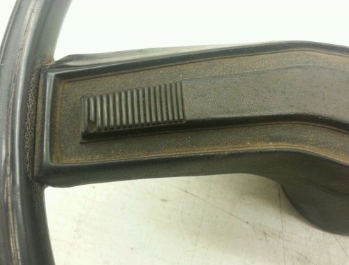 1978 - 1979 ford truck and 78 - 79 bronco steering wheel &amp; horn button