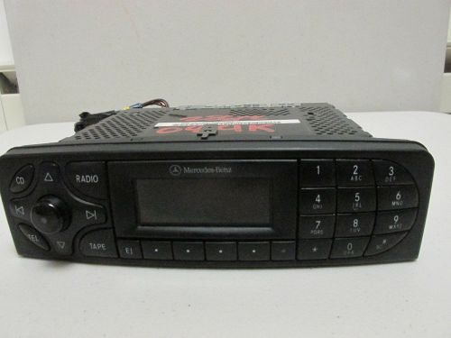 2004 mercedes c230  radio receiver  , oem a 203 820 25 86