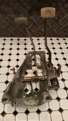 87-91 ford f-150 f-250 bronco 5 speed manual m/t clutch brake pedal assembly