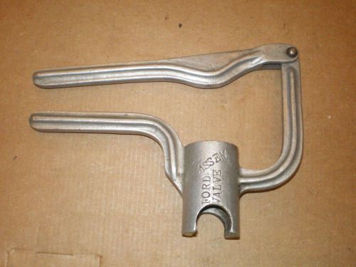 1950s 60s ford overhead valve engine assembly service tool y block