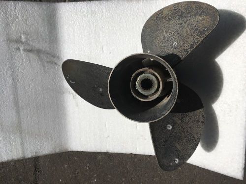 Yamaha propeller 13.75 diameter 21 pitch lh left counterrotating