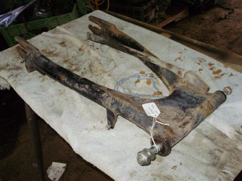 79 cb 650 4 cylinder  body misc rear swing arm assembly