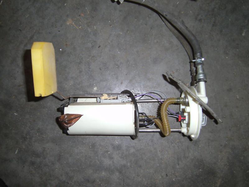 Fuel pump/sending unit assembly- 97-00 chevy/gmc tahoe yukon 305-350 vortec