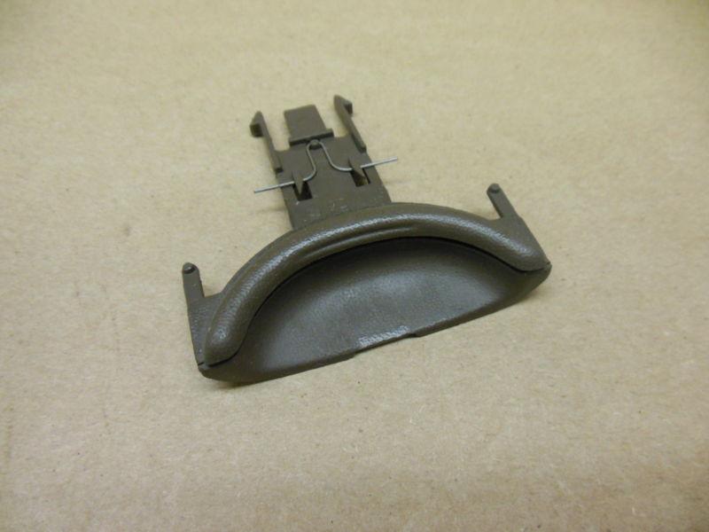 Ford excursion expedition overhead console latch brown/tan