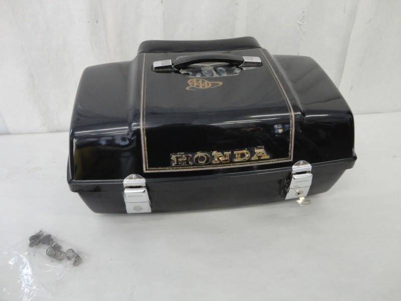 1980-1983 honda goldwing gl1100 interstate rear luggage trunk case 3159
