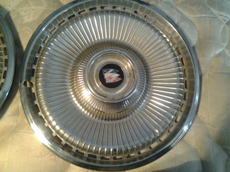 Mid to early 1970's buick hubcaps (15inch)