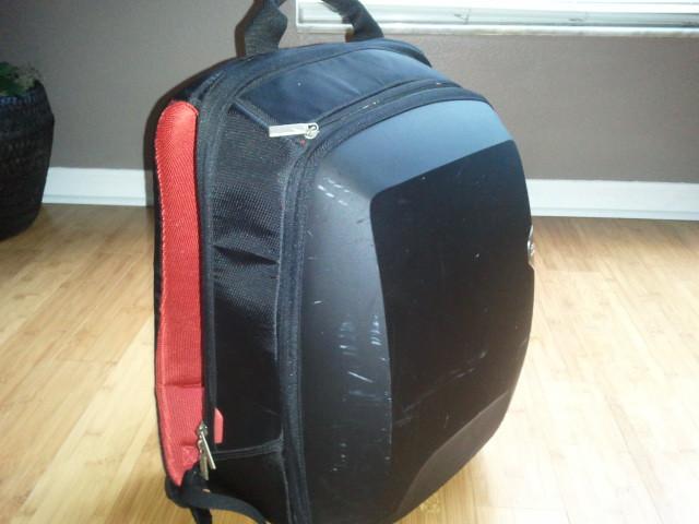 Kinetik 15.4 backpack from logitech 