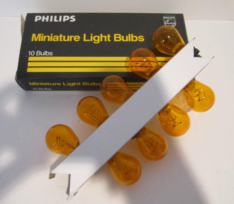 9 philips miniature light bulb 3157na - amber  lamp turn