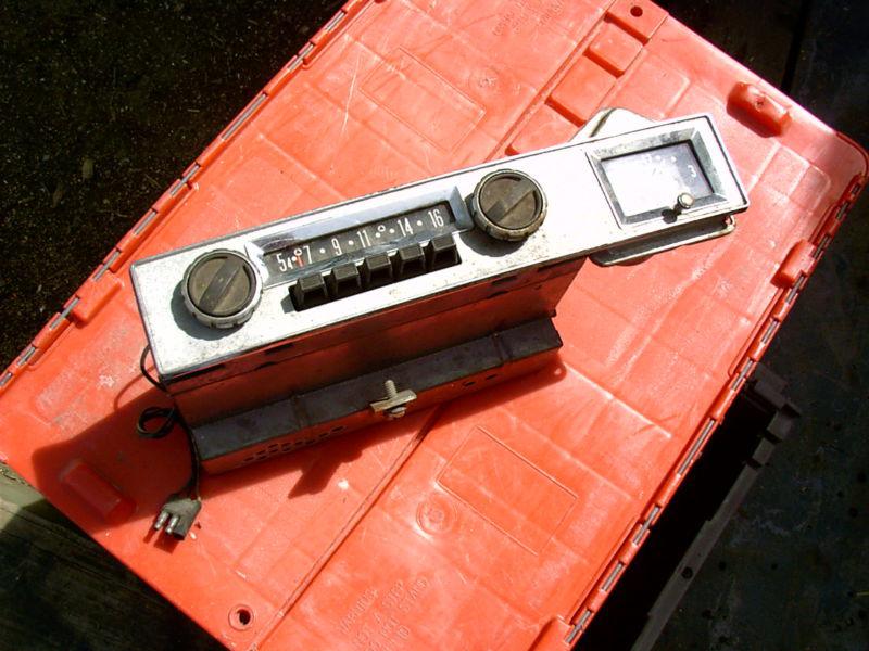1959  rambler radio with clock attached l@@k!!