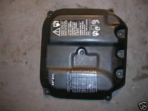 Evinrude outboard 88 hp spl air silencer carb cover