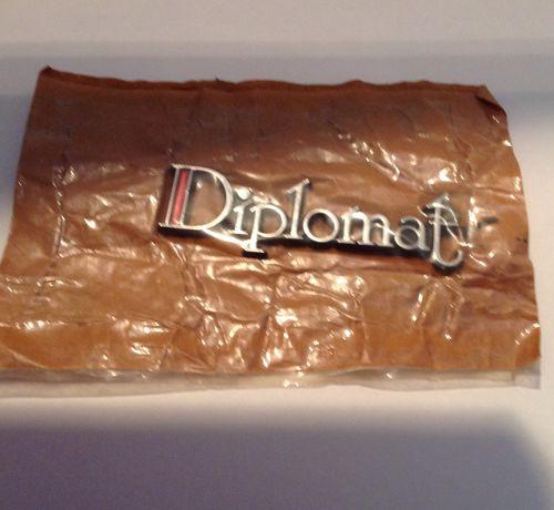 Oem dodge diplomat emblem 1980's nos in original packaging