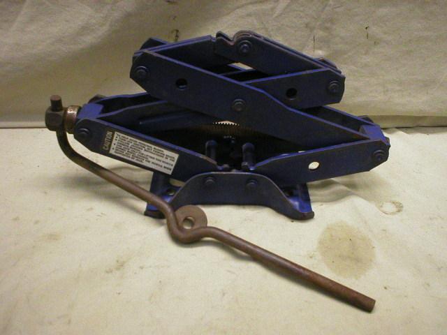 Mustang scissor jack compact trunk factory blue 79 80 81 82 83 87-93 94-98   aov