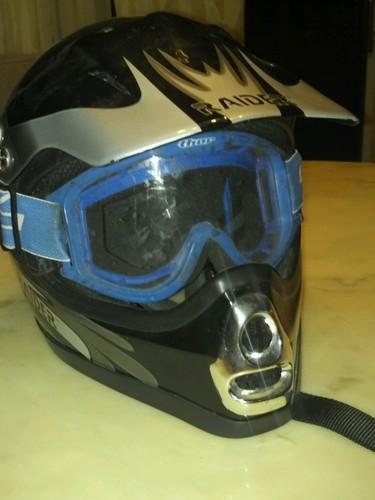 Motocross helmet raider