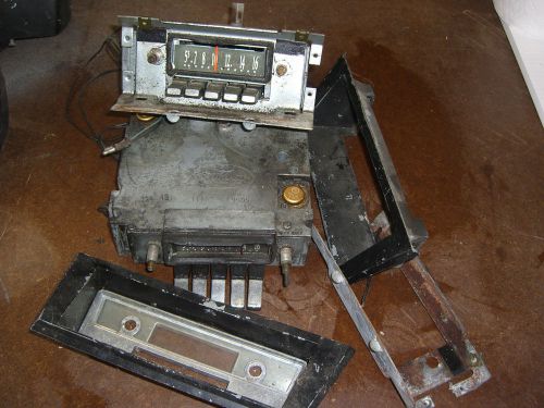 Two 1961 1962 lincoln continental am radios for parts or repair
