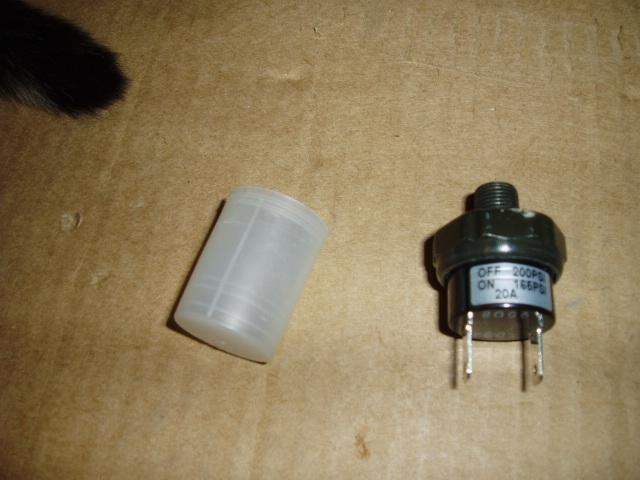 New 20 amp tank pressure switch air ride 166psi on 200psi off 