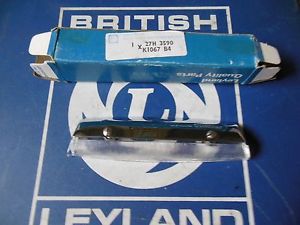 Nos british leyland interior light lens 69-72 triumph tr6 mgb spridget 27h3590