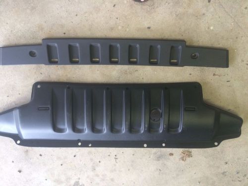 Jeep wrangler front bumper air dam and lower valance- part 1be95xxxad and 46863d