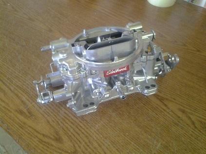 Edelbrock rebuilt carburetor 600 cfm with m choke #1405