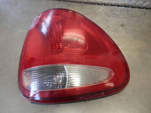 2001-2003 town &amp; country caravan voyager rh taillight light lamp passenger side