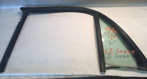 Buick lesabre 1992-1999 lh driver side quarter glass rear vent window