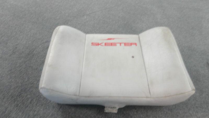 1 16''x11''x7'' grey top cushion of a skeeter marine bass boat seat k/i #25