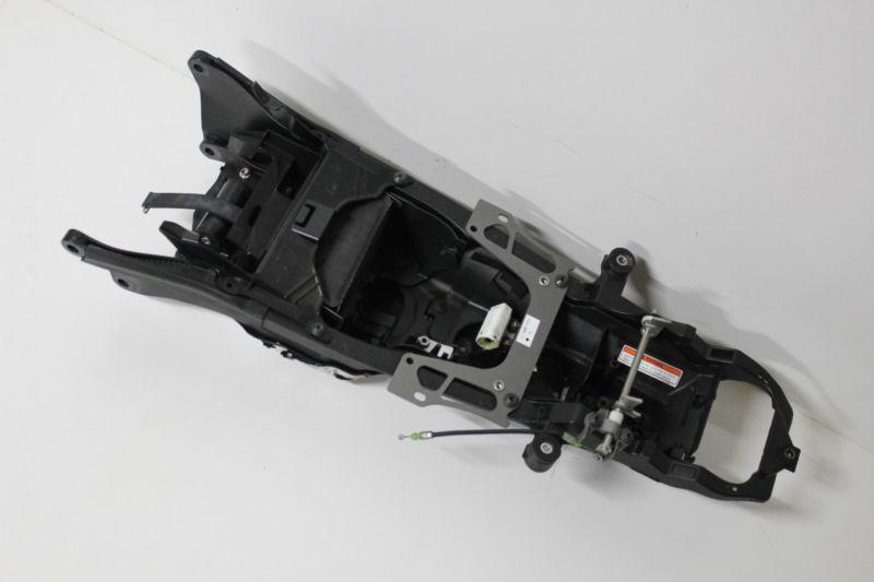 Yamaha r1 subframe sub frame tail tray 2009 2010 2011 2012 2013 09 10 11 12 13