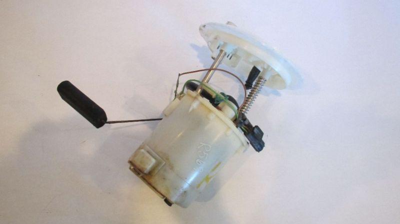 04 05 06 07 08 jaguar x type fuel pump assembly mounted on lh side of tank