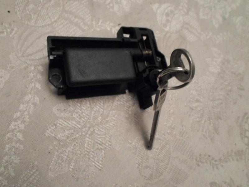 87-96 ford truck bronco glove box latch with working key