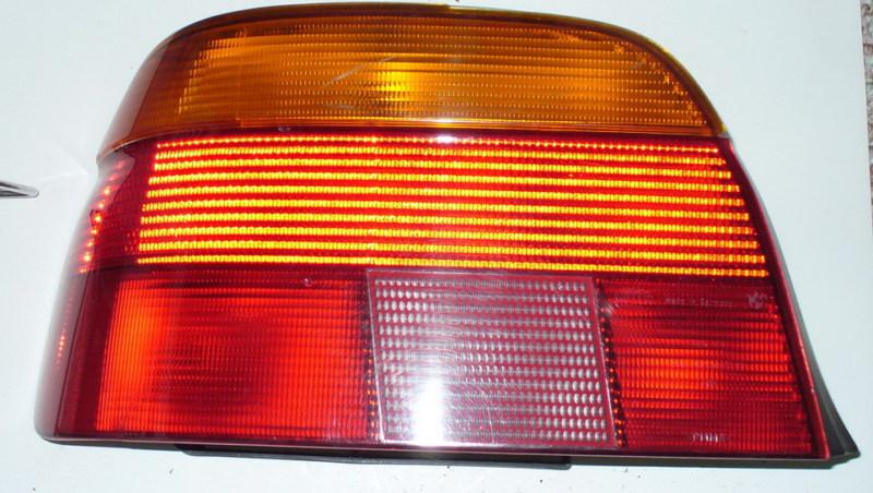 97 - 2000 bmw 528 lh left hand driver side tail light 