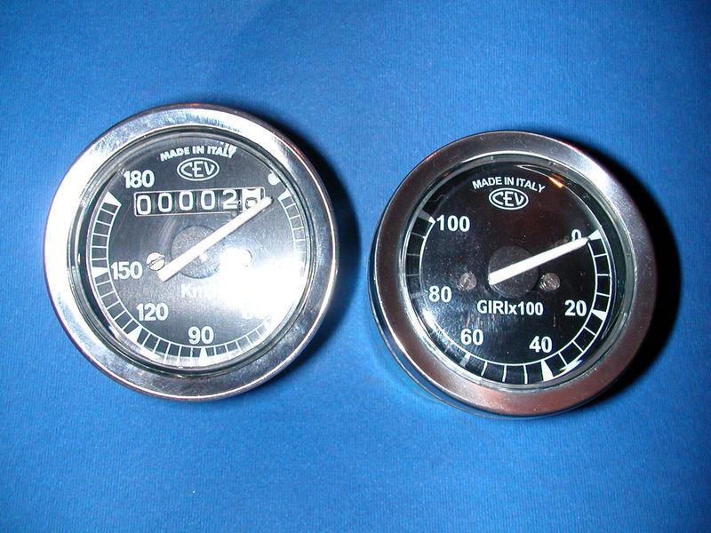 Couple - speedometer + rev counter for ducati scrambler -250 350 450