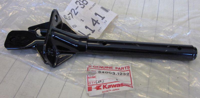 Kawasaki klf185 a1 a1a a2 a3 a4 bayou footrest bracket holder bar 34003-1232 nos