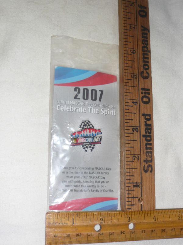 Nascar 2007 celebrate the spirit collectable pin new in bag