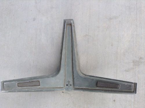 1968 68 impala caprice steering wheel horn cover with caprice emblem