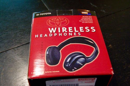 Toyota wireless headphones pt900-00031
