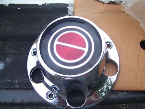 Ford bronco red center hub covers