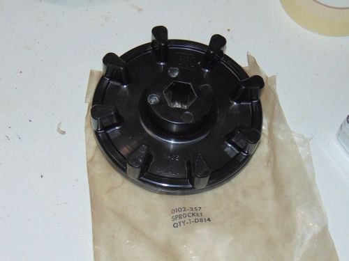 Nos vintage arctic cat snowmobile 8 tooth lateral drive sprocket 0102-145