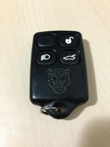 Jaguar keyless key entry remote fob oem lja2610aa k8597t315 2145101790