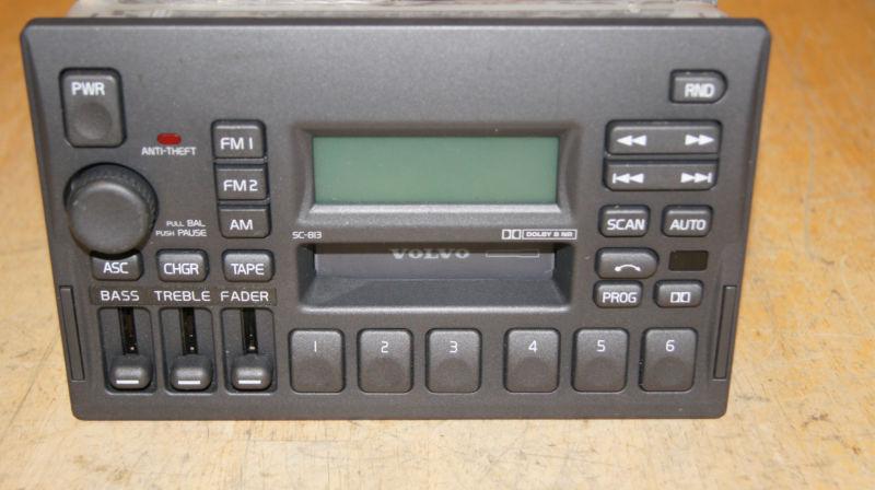 98-00 volvo v70 s70 sc-813  radio cassette tape player oem