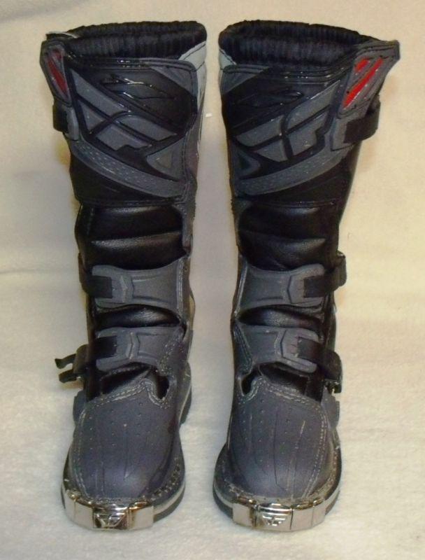 Childs viper fly motorcycle boots size youth 2  pre-owned